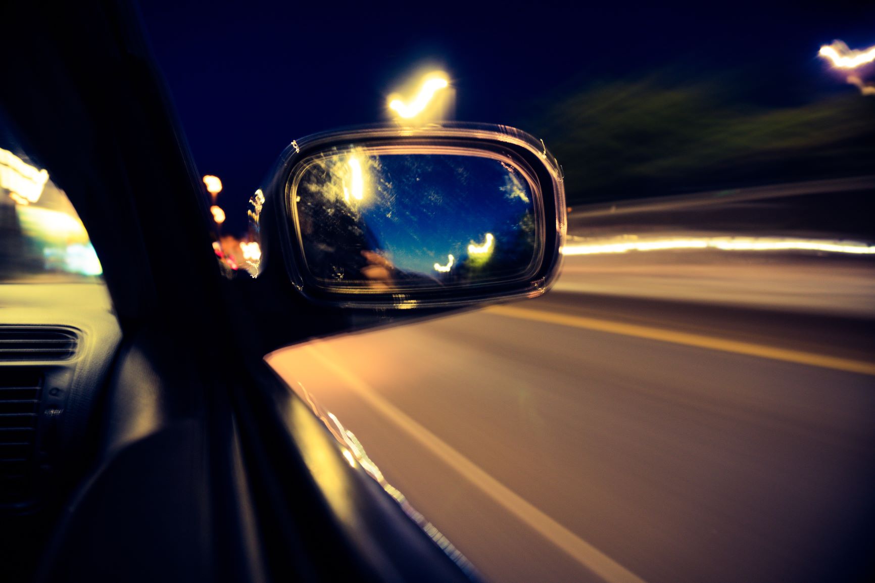 How To Help Your Eyesight While Driving At Night