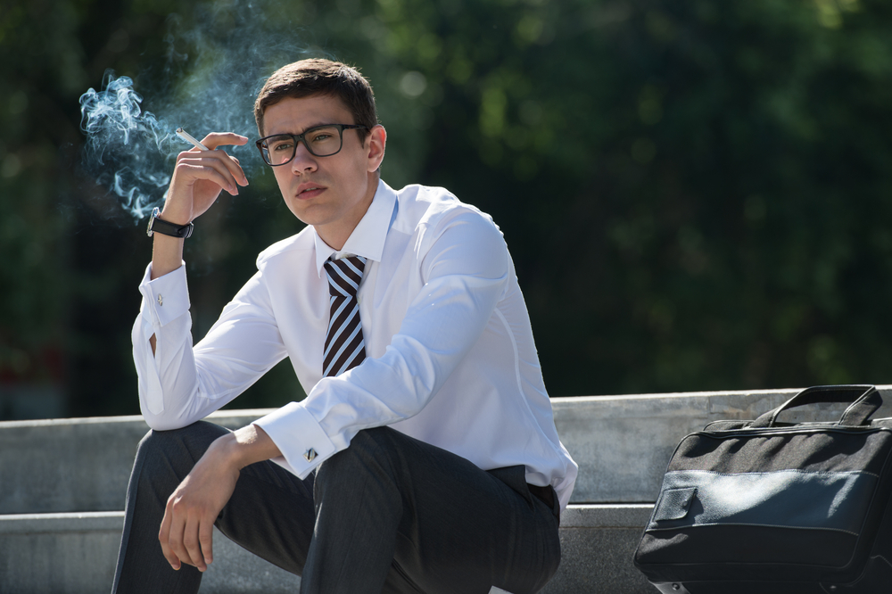 The Connection Between Smoking and Eye Health